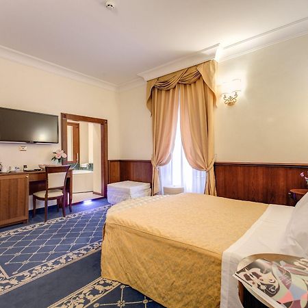 רומא Esedra Inn מראה חיצוני תמונה