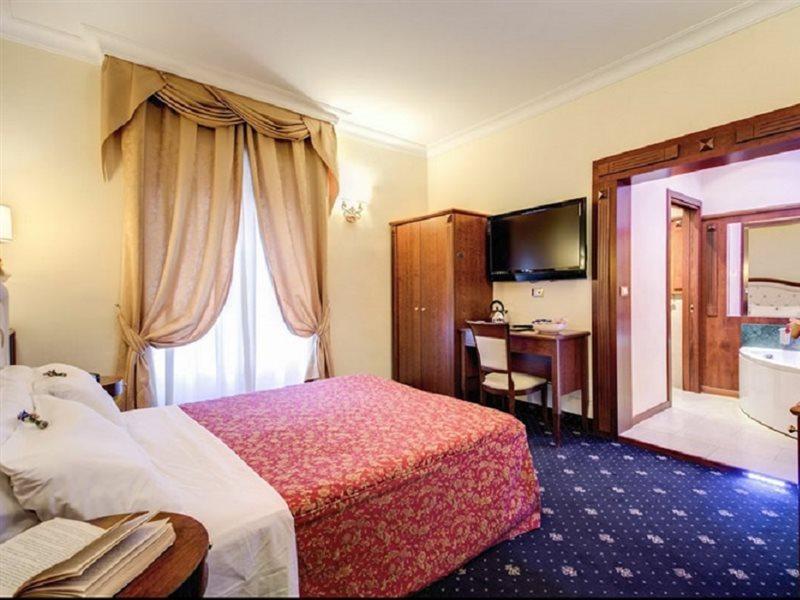 רומא Esedra Inn מראה חיצוני תמונה