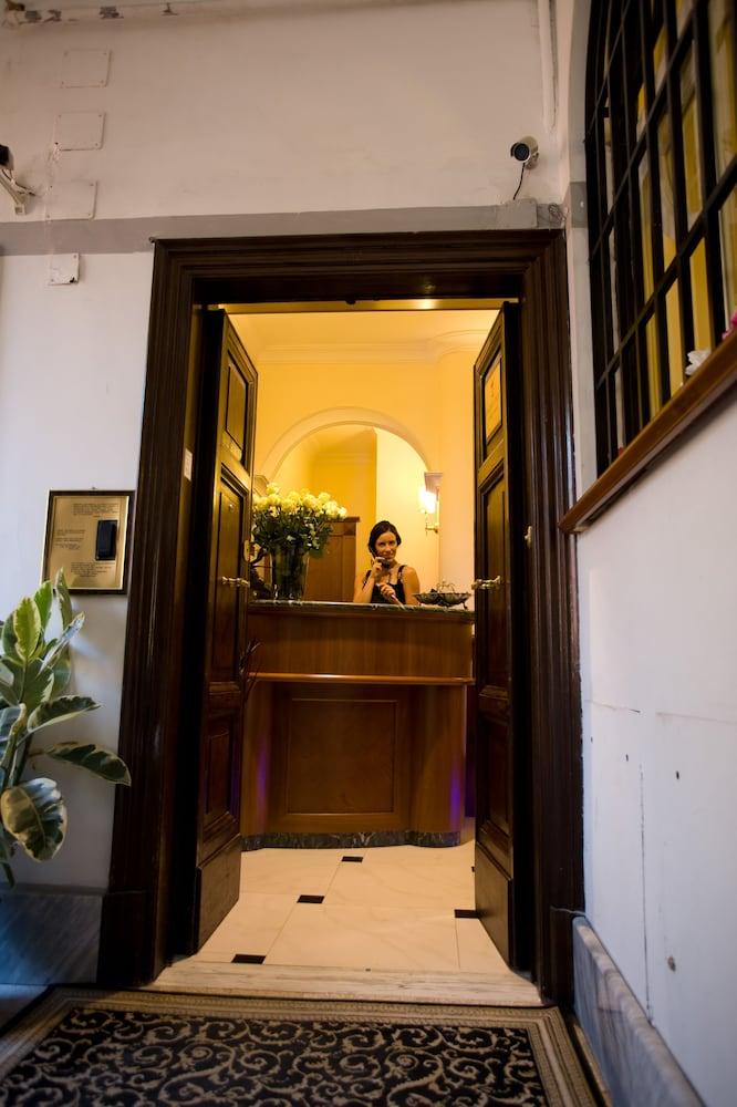 רומא Esedra Inn מראה חיצוני תמונה