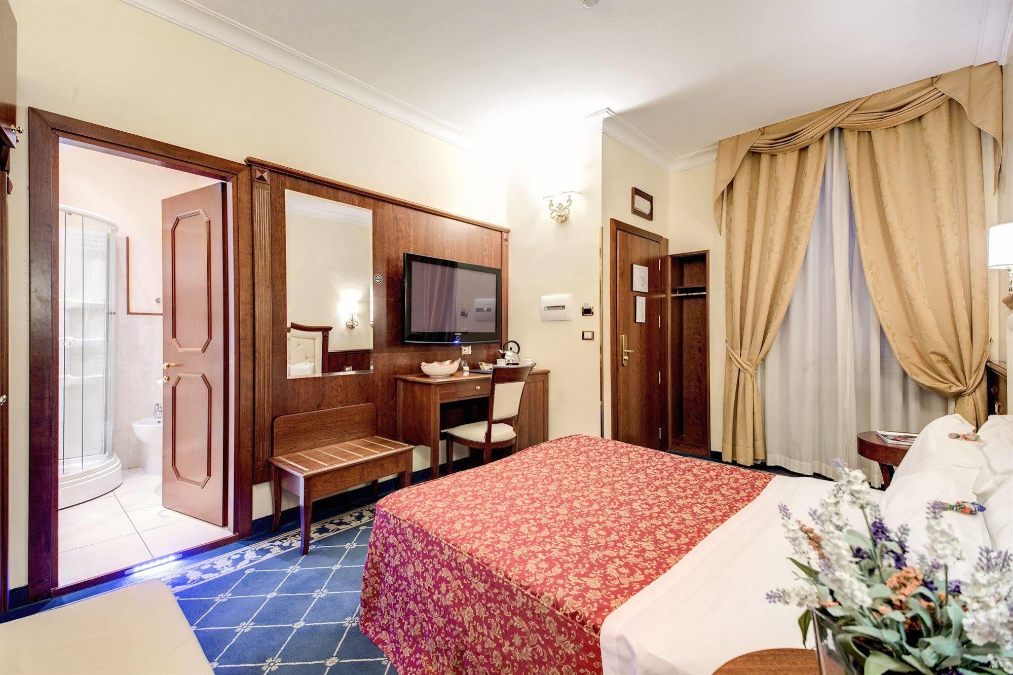 רומא Esedra Inn מראה חיצוני תמונה